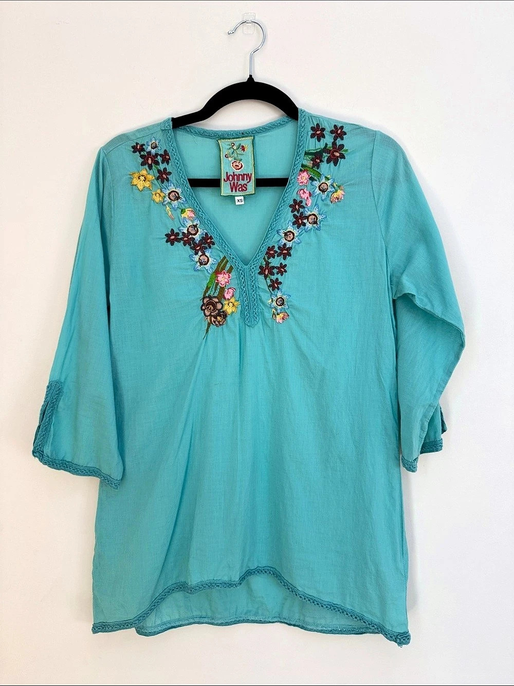 Johnny Was Embroidered Tunic in Blue Size XS Like New